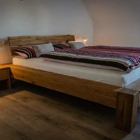 Mit Pool Und Wellness Appartement Neukirchen-Balbini
