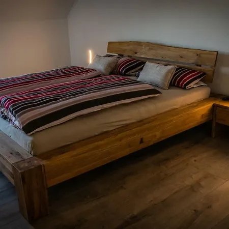 Mit Pool Und Wellness Appartement Neukirchen-Balbini