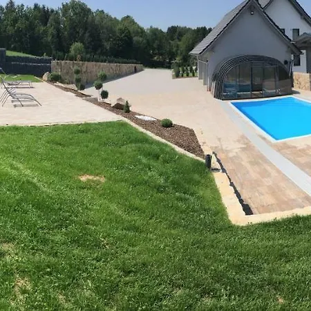 Mit Pool Und Wellness Appartement Neukirchen-Balbini